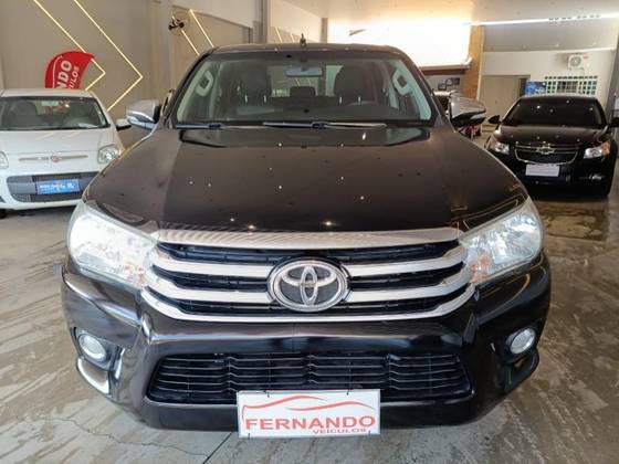 TOYOTA HILUX 2.8 SRV 4X4 CD 16V DIESEL 4P AUTOMÁTICO